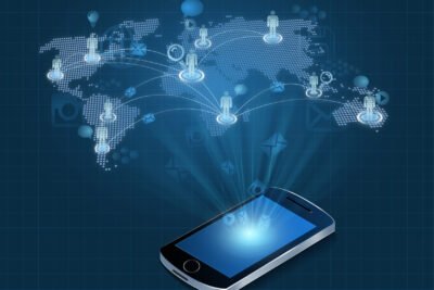 Entenda como as plataformas descentralizadas estão transformando o relacionamento com o consumidor e redefinindo a confiança digital.