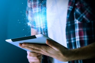 Conheça as tecnologias emergentes que prometem impactar seu setor em 2025 e saiba como se preparar para as principais transformações.