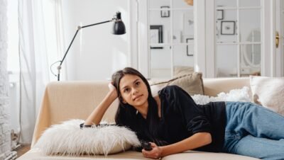 Tecnologia e IPTV: Inovações que Melhoram a Experiência de Entretenimento